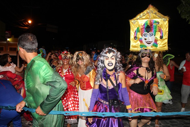 Cartaz   Rua do Cajueiro, Terça-feira 17 de Fevereiro de 2015