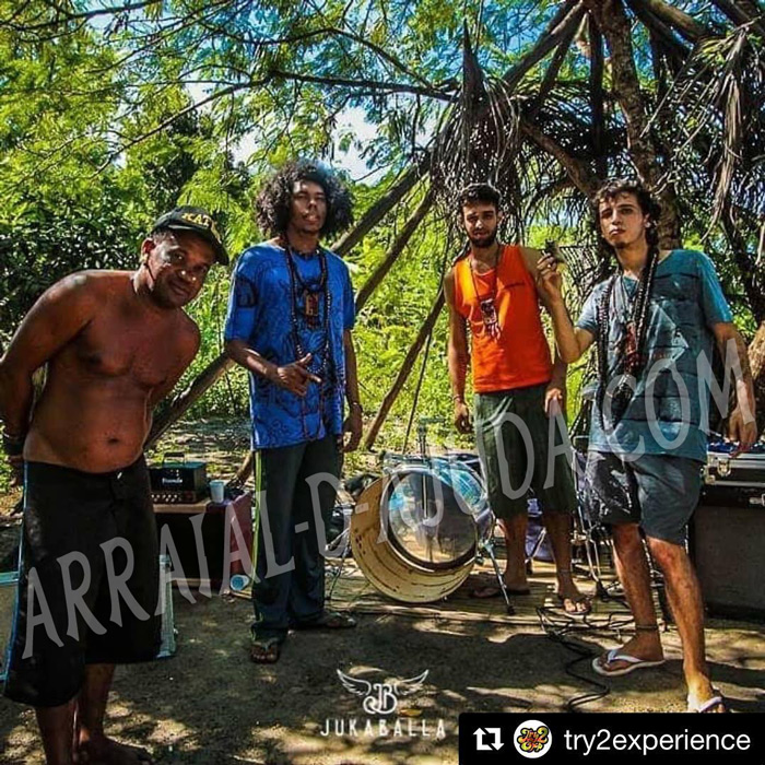 Cartaz  - Praa dos Hippies - Esquina da Brodei, Domingo 13 de Maio de 2018